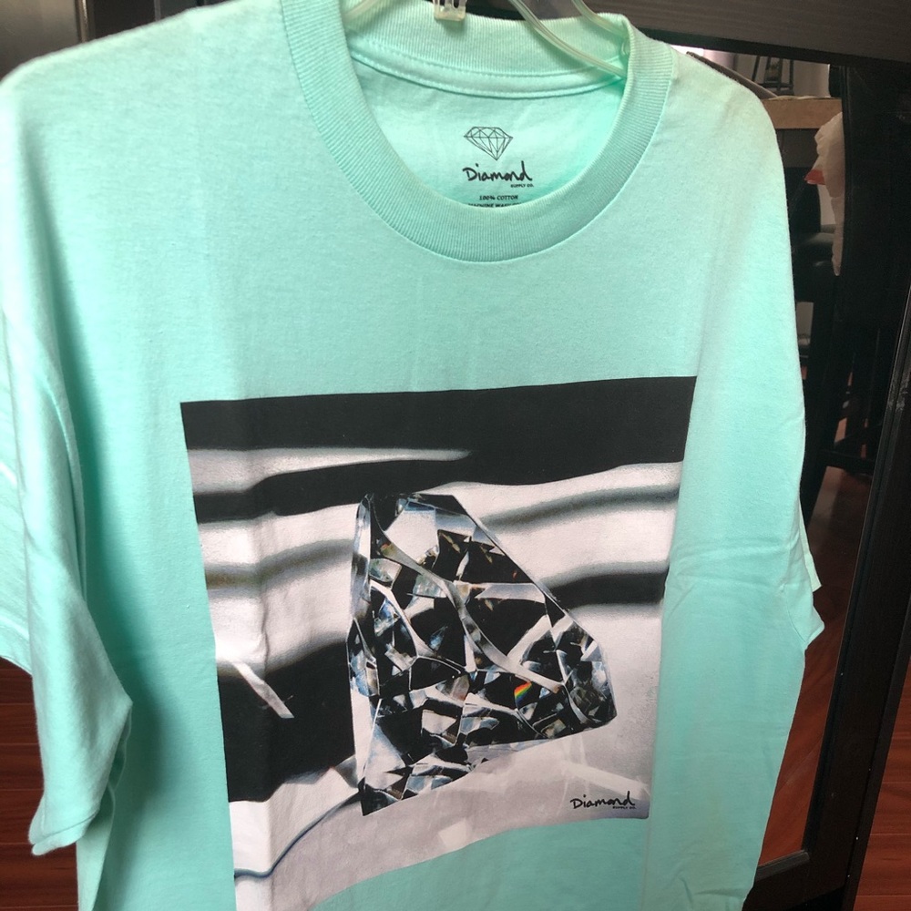 Diamond Supply Tee. Size Large. Great condition.